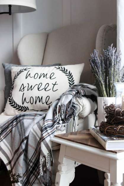 http://foxhollowcottage.com/2014/02/make-a-cottage-farmhouse-home-sweet-home-pillow.html