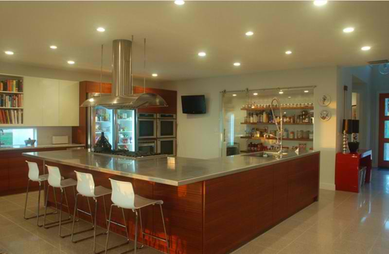 http://interiorexteriordoors.com/l-shaped-kitchen-layouts-with-island.html